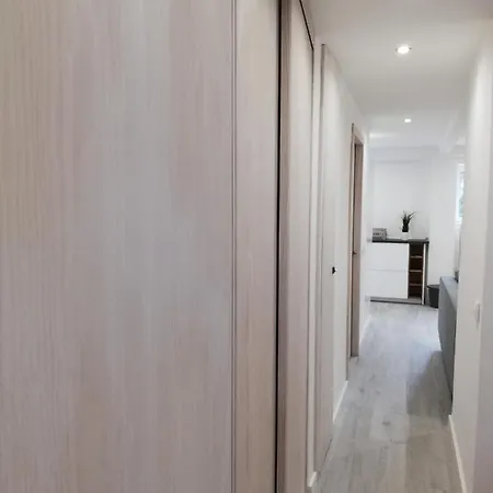 Διαμέρισμα Cura's Place